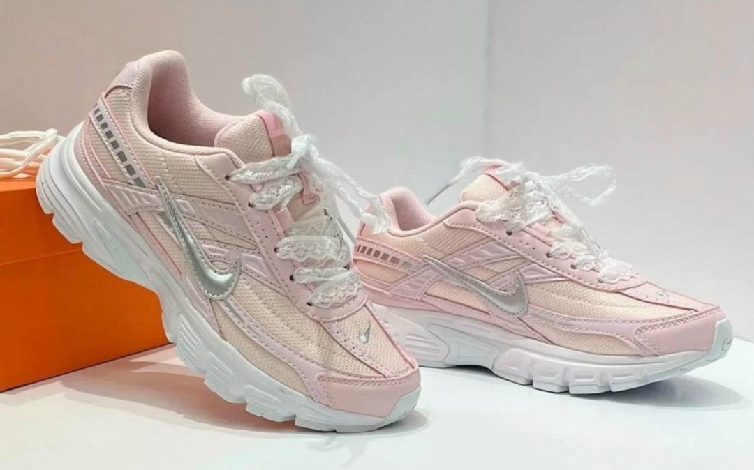 женские кроссовки nike,кроссовки nike initiator,nike initiator розовые,кроссовки nike initiator y2k gream pink,кроссовки nike