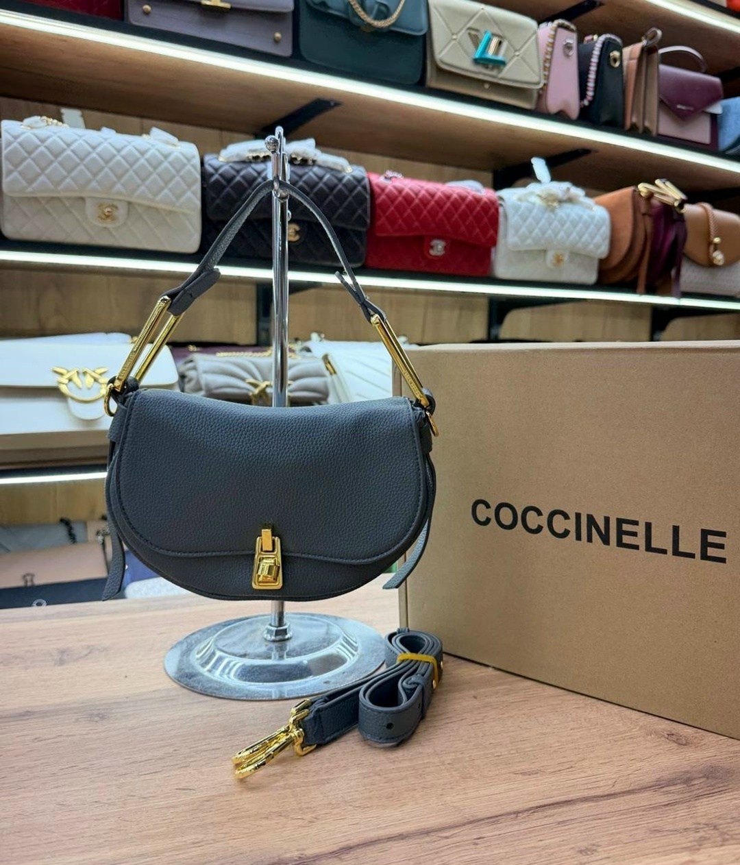 сумка coccinelle,сумка женская coccinelle,сумка женская coccinelle натуральная замша,сумка coccinelli натуральная замша 25 × 16 × 6 см,сумка