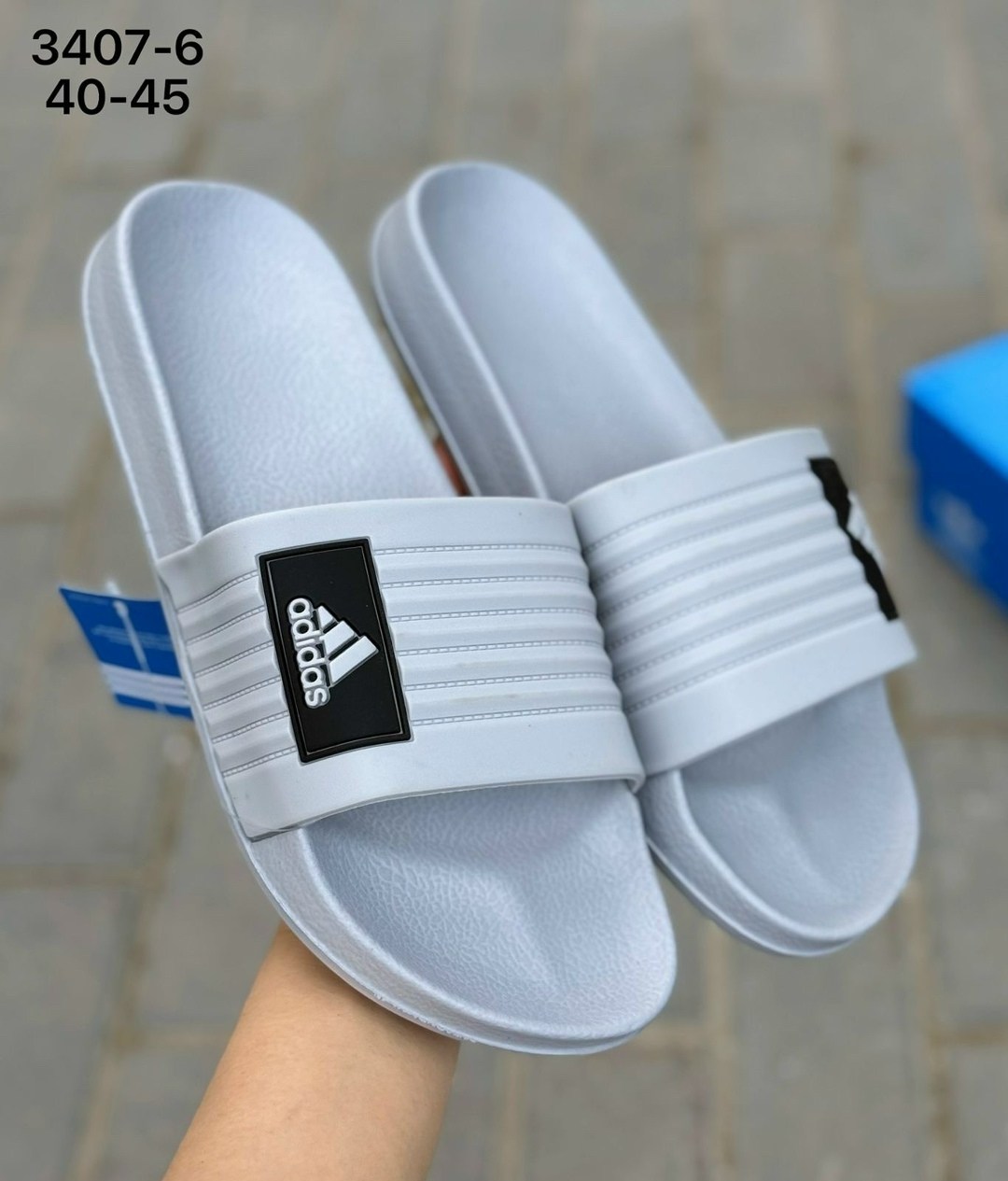 шлепанцы adidas,adidas adilette comfort slides,мужские шлепанцы,шлепанцы adidas adilette comfort,шлепанцы adidas adilette comfort slides