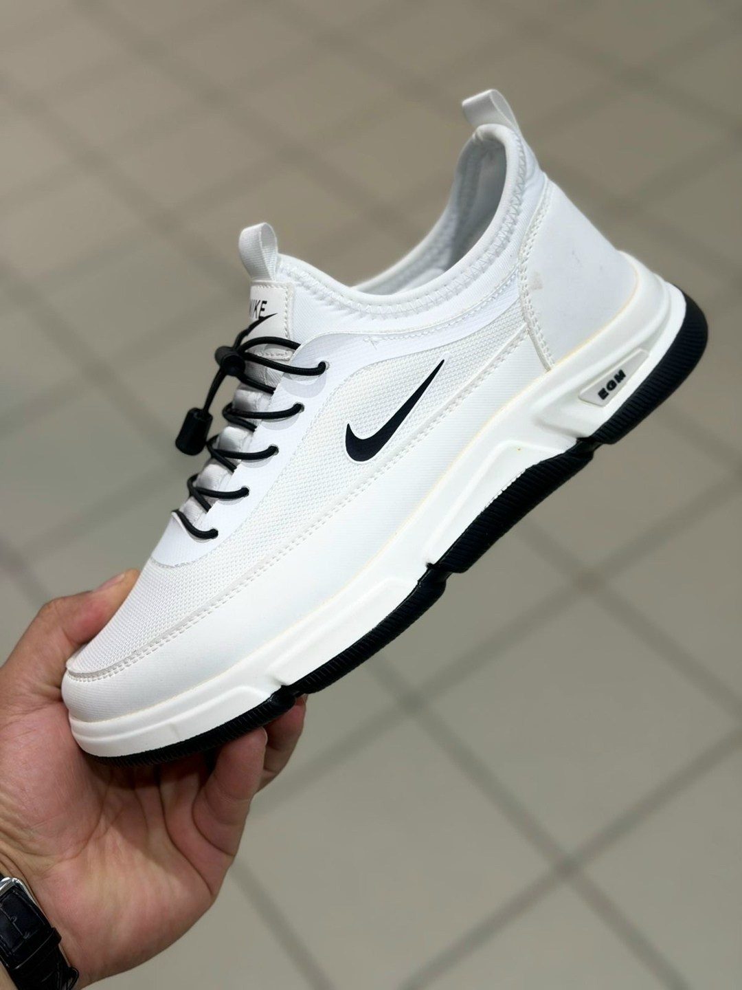 кроссовки,nike кроссовки мужские,кроссовки nike,кроссовки для мужчин,мужские кроссовки