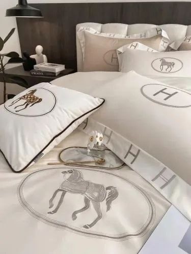 постельное белье гермес,комплект постельного белья hermes,комплект постельного белья сатин люкс евро,постельное белье эрмес,постельного белья
