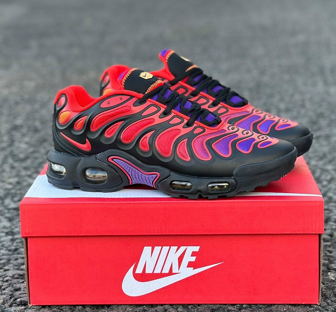 кроссовки nike air max plus,nike air max plus drift,nike air max plus,nike air tn max plus,кроссовки