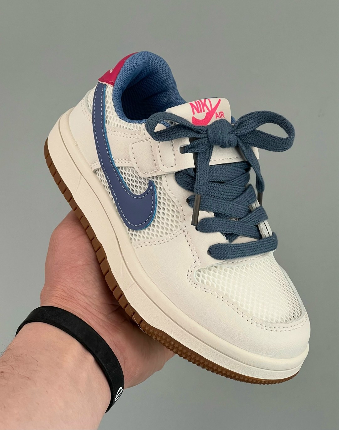 женские кроссовки nike,женские кроссовки,оригинальные кроссовки,nike dunk low pink pigeon,розовые кроссовки