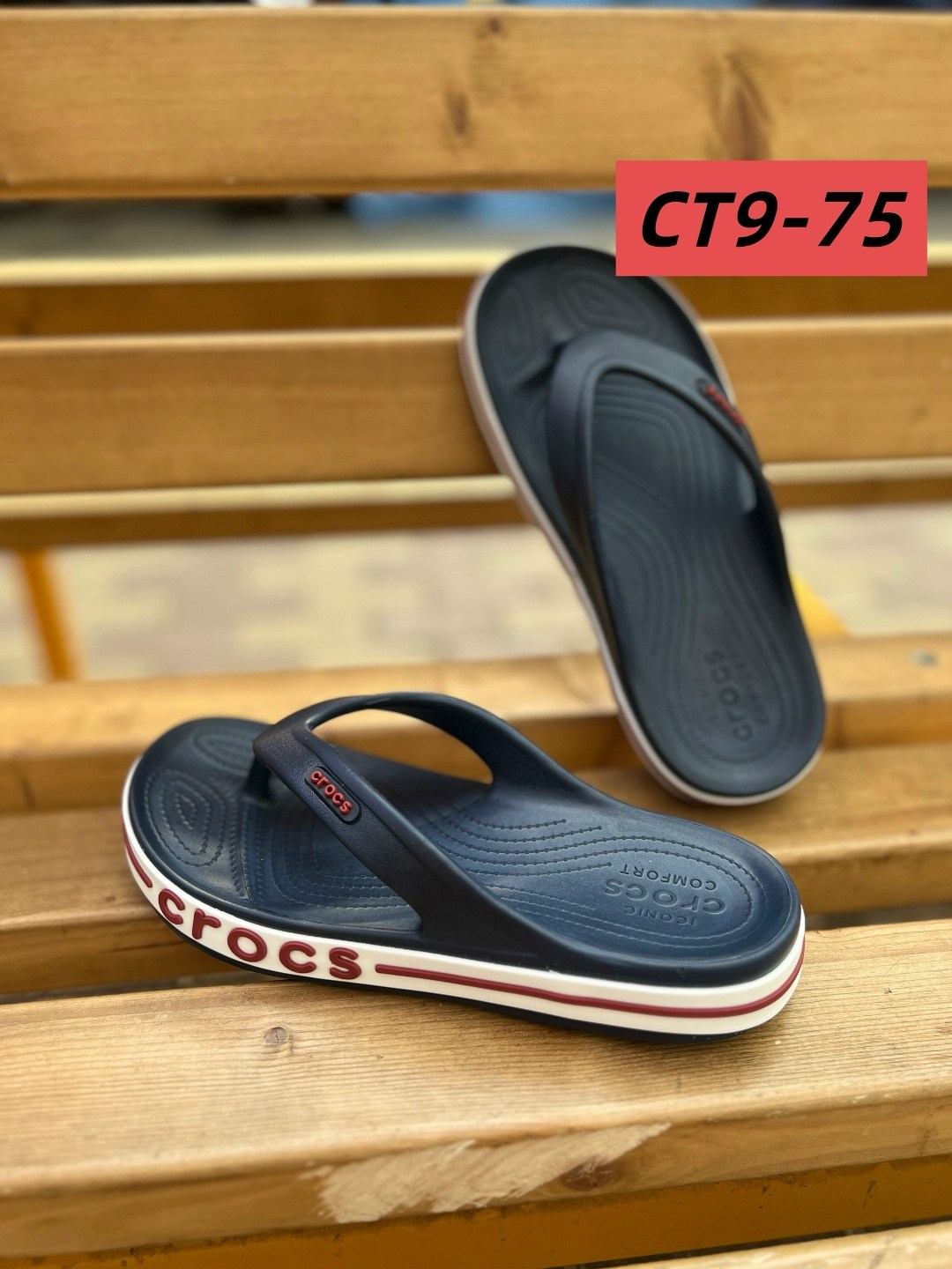 crocs шлепанцы,шлепанцы крокс,шлепанцы женские,сланцы crocs,летние шлепанцы