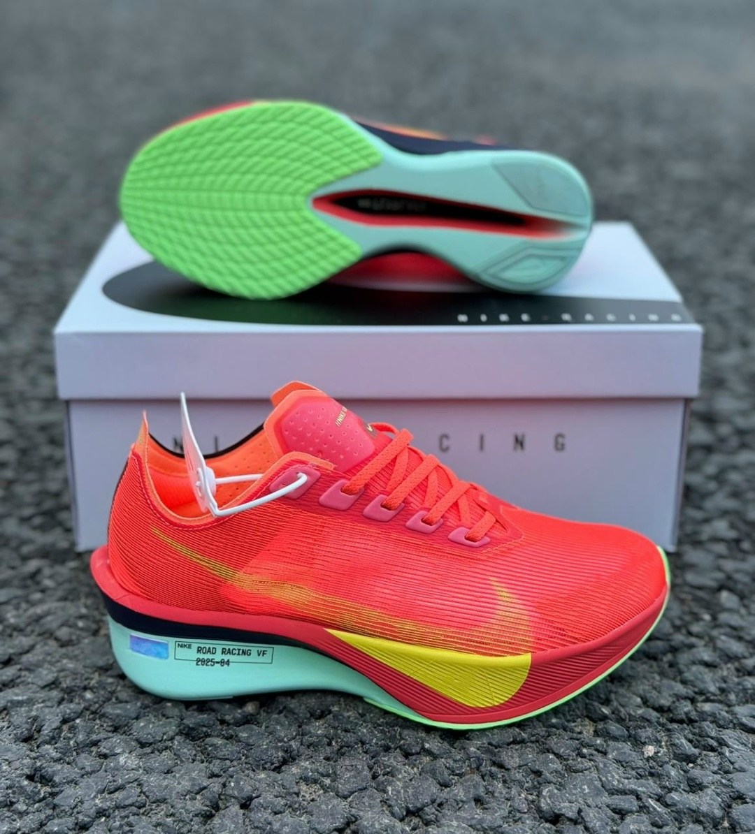 кроссовки nike zoomx vaporfly next,nike zoomx vaporfly,nike кроссовки,кроссовки,nike vaporfly