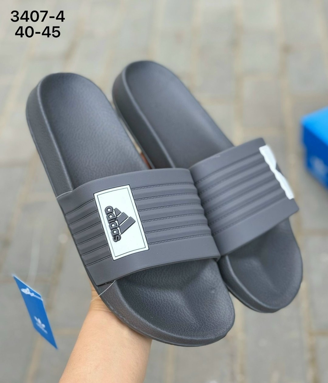 шлепанцы adidas,adidas adilette comfort slides,мужские шлепанцы,шлепанцы adidas adilette comfort,шлепанцы adidas adilette comfort slides