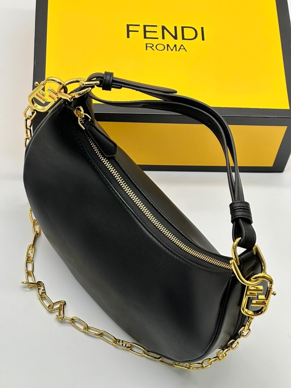 сумка fendi,сумка,сумка на плечо fendi,женская сумка,сумка фенди