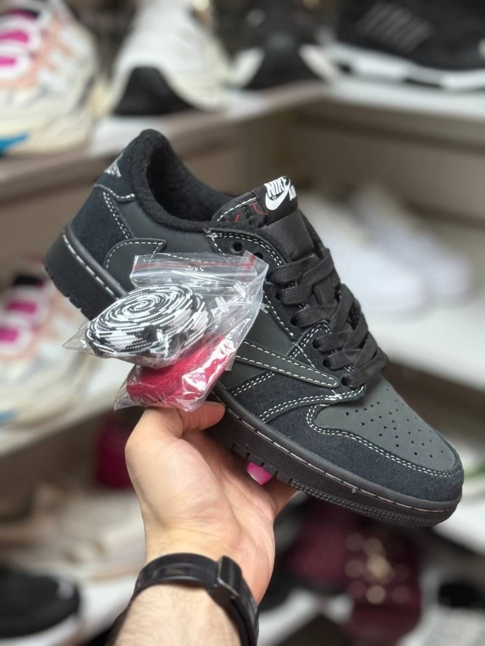 кроссовки,кроссовки travis scott x air jordan 1 low og sp,кроссовка мужской,кроссовки премиум класса,nike sb dunk low