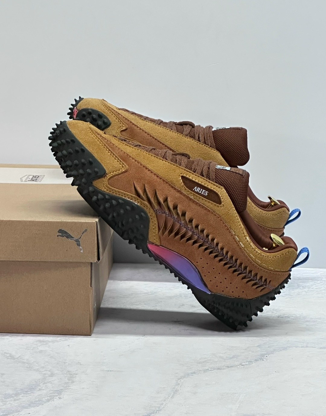 ,кроссовки puma,puma x aries mostro craft men's sneakers puma,puma mostro,мужские кроссовки puma aries x mostro из красного дерева и тика коричневые