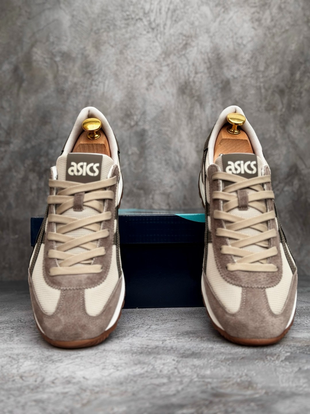 ,кроссовки onitsuka tiger,кроссовки женские мужские,мужские кроссовки asics,кроссовка мужской