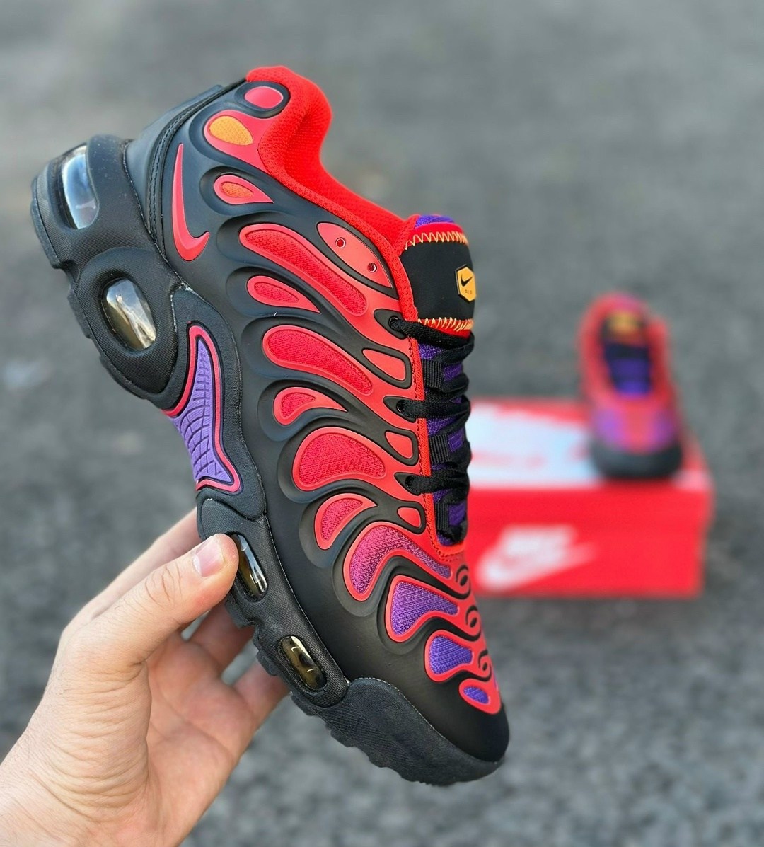кроссовки nike air max plus,nike air max plus drift,кроссовки nike air max tn plus,nike air max plus,nike air tn max plus