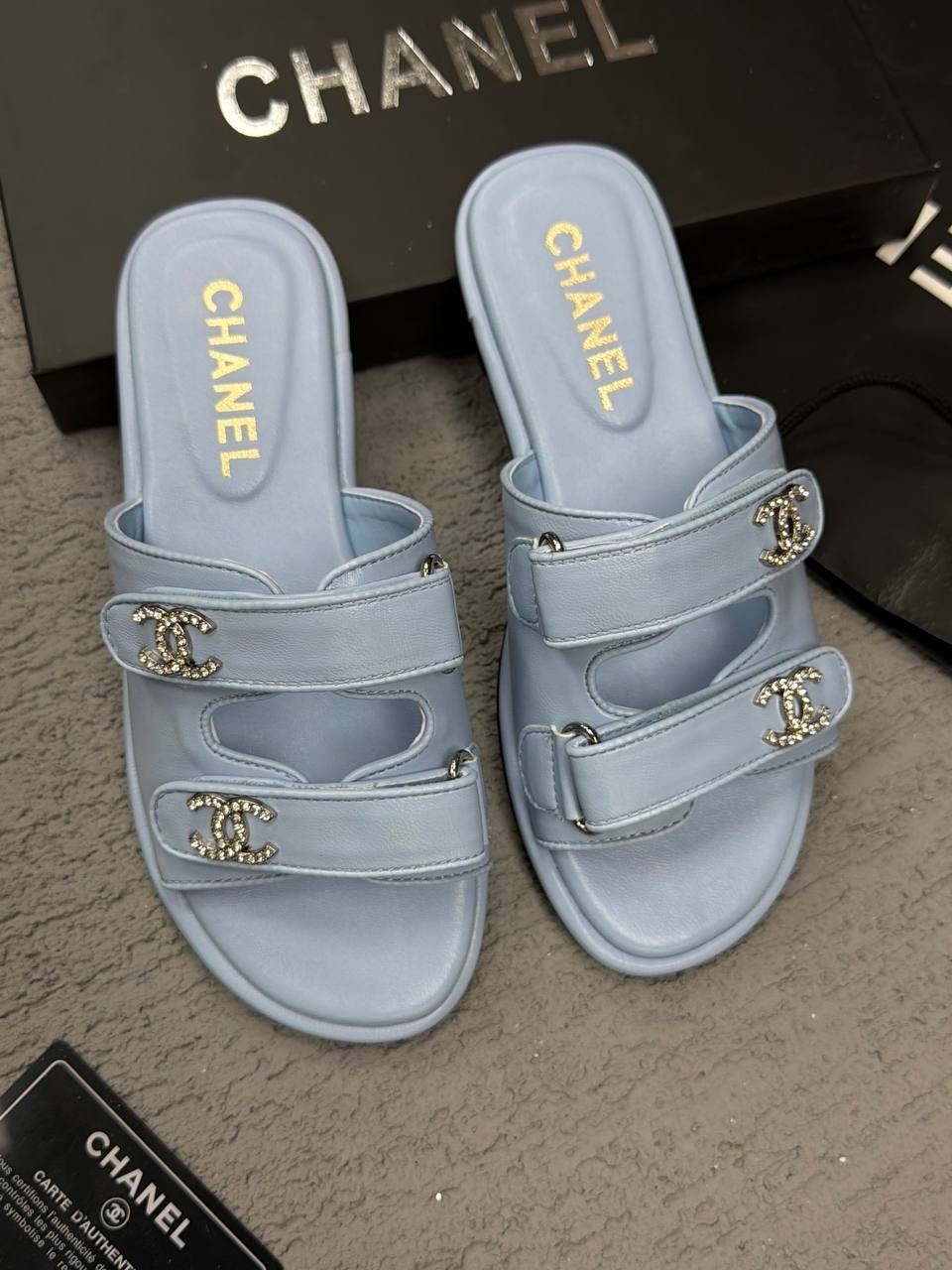 босоножки chanel,сандалии chanel,шлепанцы chanel,сандалии шанель,шлепанцы женские