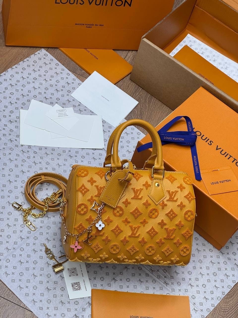louis vuitton сумка на плечо,сумка louis vuitton,сумка женская louis vuitton,сумка,модная сумка