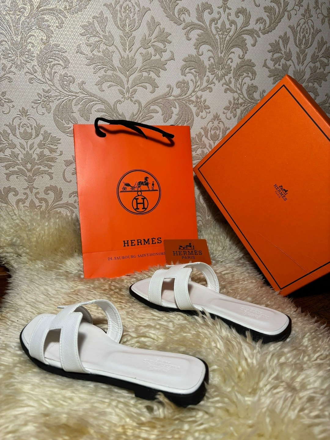 шлепанцы hermes,шлепки hermes женские,hermes izmir sandal,тапочки hermes,шлепки гермес женские