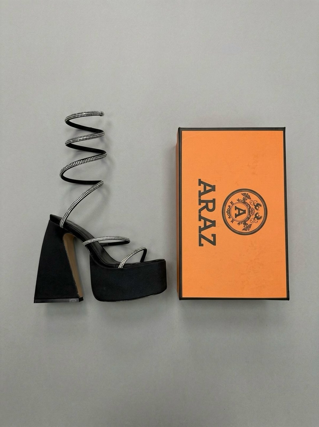 босоножки zara,,женские босоножки,босоножки на каблуках,кожаные босоножки