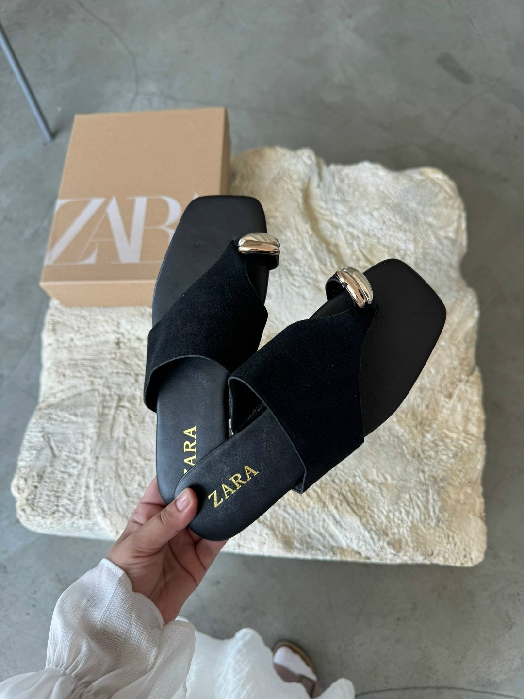 ,шлепанцы зара,шлепанцы женские,босоножки zara,женские босоножки