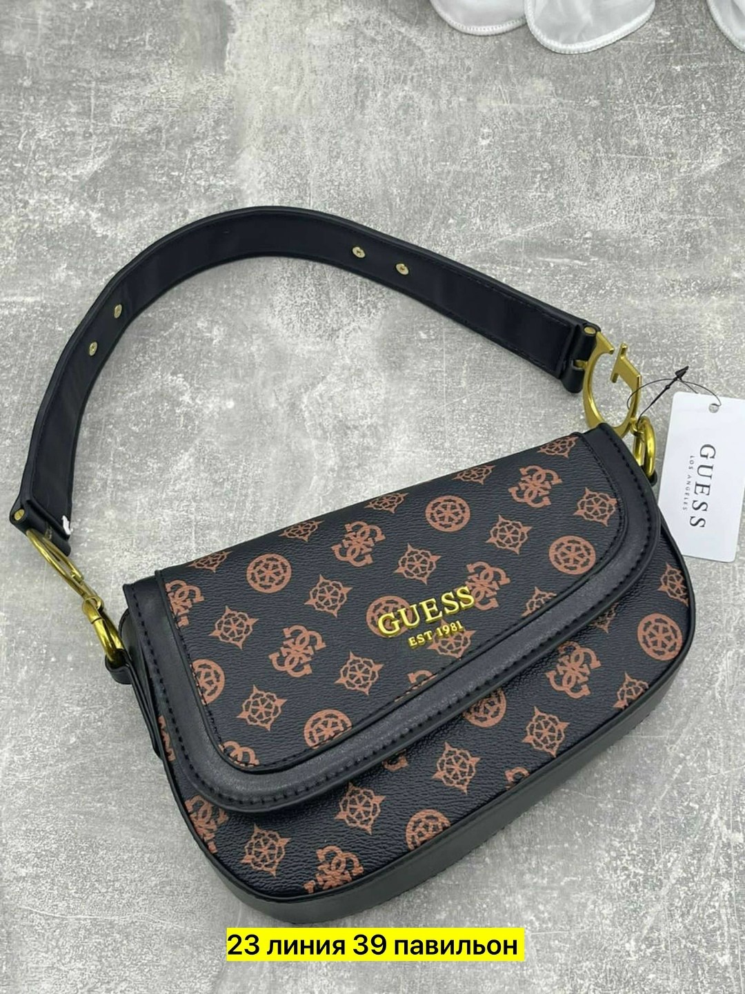 белая сумка guess,сумка guess женская через плечо,сумка женская guess,guess сумка,guess сумка на плечо