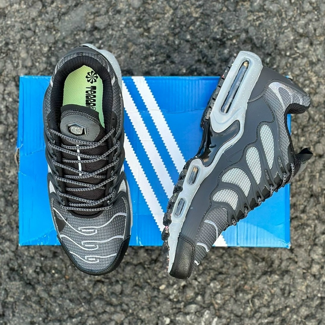 кроссовки nike air max tn plus,nike air max tn plus,кроссовки nike air max terrascape plus,кроссовки мужские nike air max tn plus,nike air max tn plus black
