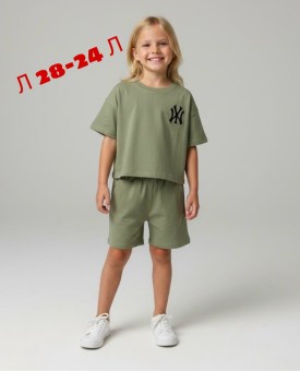 Костюм