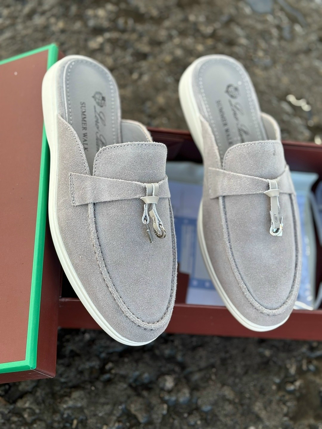 лоферы женские loro piana,женские замшевые серые лоферы loro piana open walk,loro piana мюли,лоферы женские замшевые светло-серые лоро пиано,