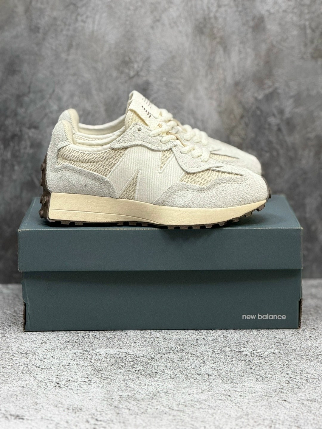кроссовки new balance 327,new balance кроссовки,кроссовки,бежевые кроссовки,new balance 327