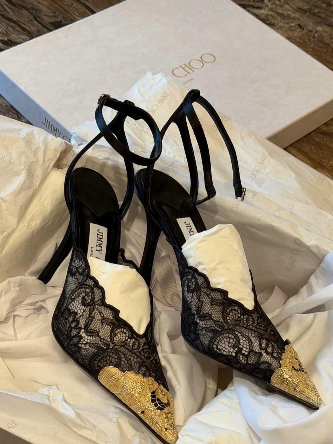 ,кружевные туфли-лодочки love 100 jimmy choo черный,туфли кружевные,туфли jimmy choo,дизайнерская