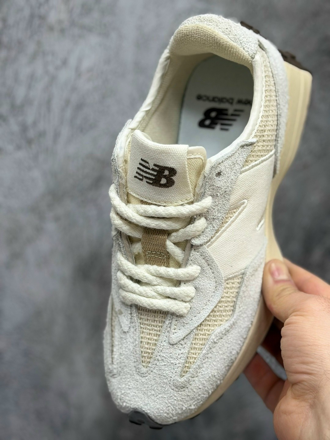 кроссовки new balance 327,new balance кроссовки,кроссовки,бежевые кроссовки,new balance 327