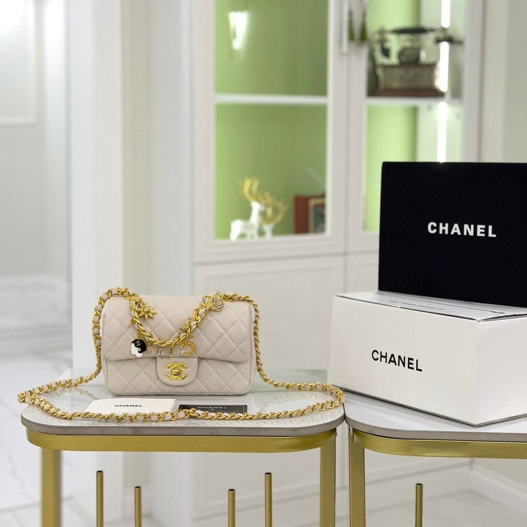 женская сумка chanel,шанель сумка,сумка шанель розовая,chanel сумка на плечо,сумочка шанель