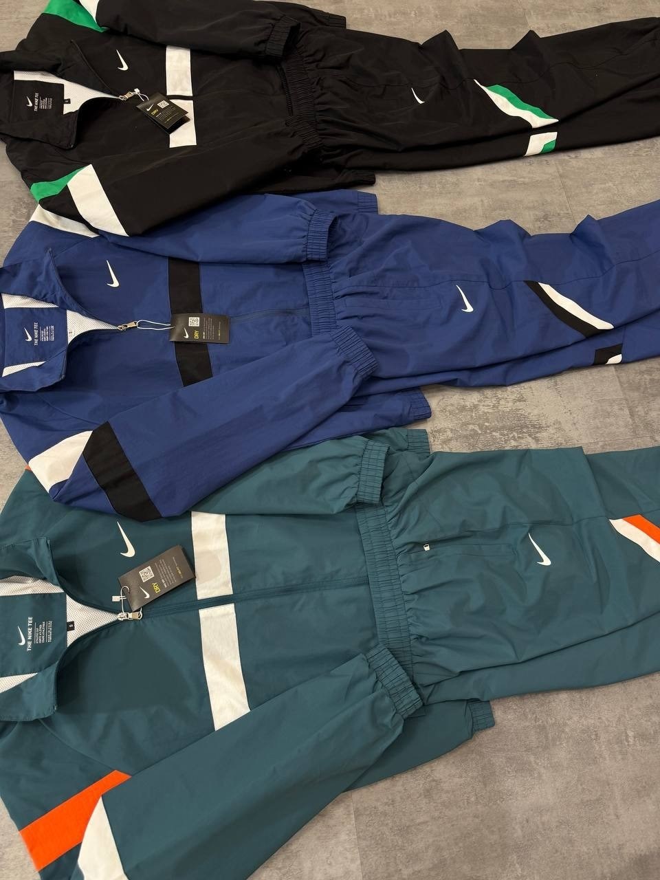 спортивные костюмы nike,спортивный костюм nike мужской,костюм спортивный,спортивный костюм nike плащевка,мужские спортивные костюмы