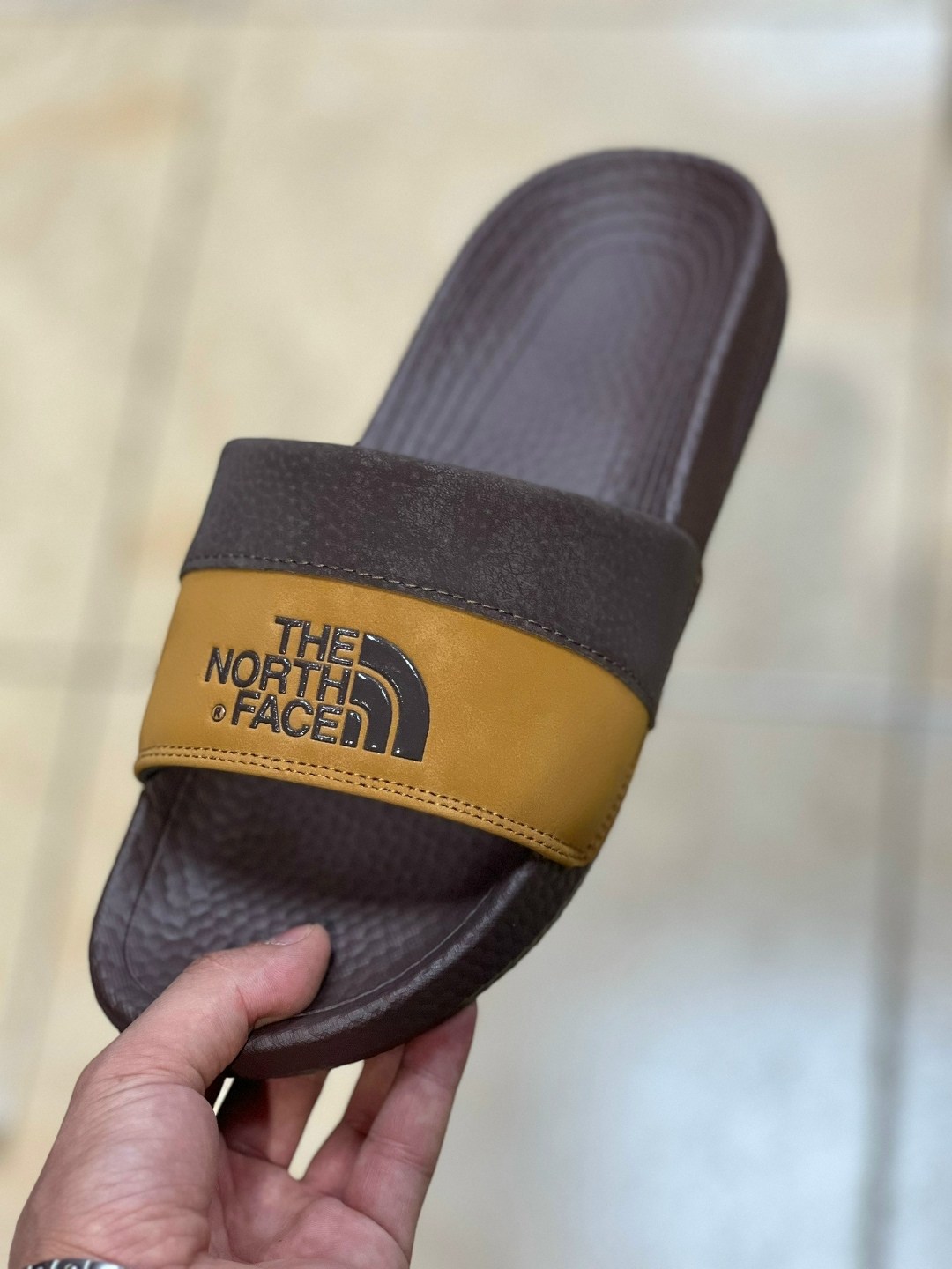 шлепанцы the north face,сланцы the north face,шлепанцы the north face base camp slide iii,мужские сланцы the north face base camp slide iii,мужские шлепанцы