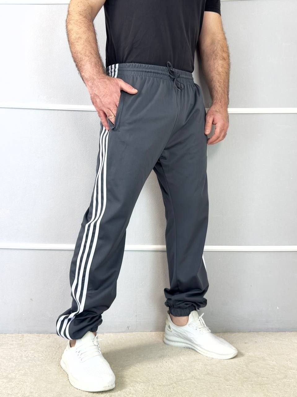 брюки спортивные adidas,брюки спортивные adidas мужские,мужские спортивные штаны adidas,спортивные штаны adidas,брюки спортивные adidas originals
