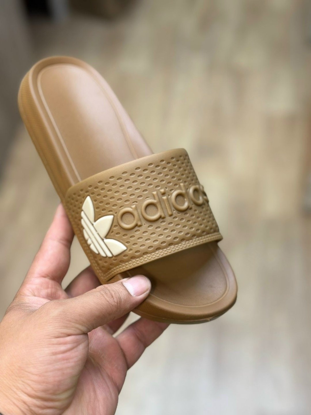 adidas originals adilette slide,adidas adilette comfort slides,adidas originals adilette,шлепанцы adidas,adidas originals adilette lite