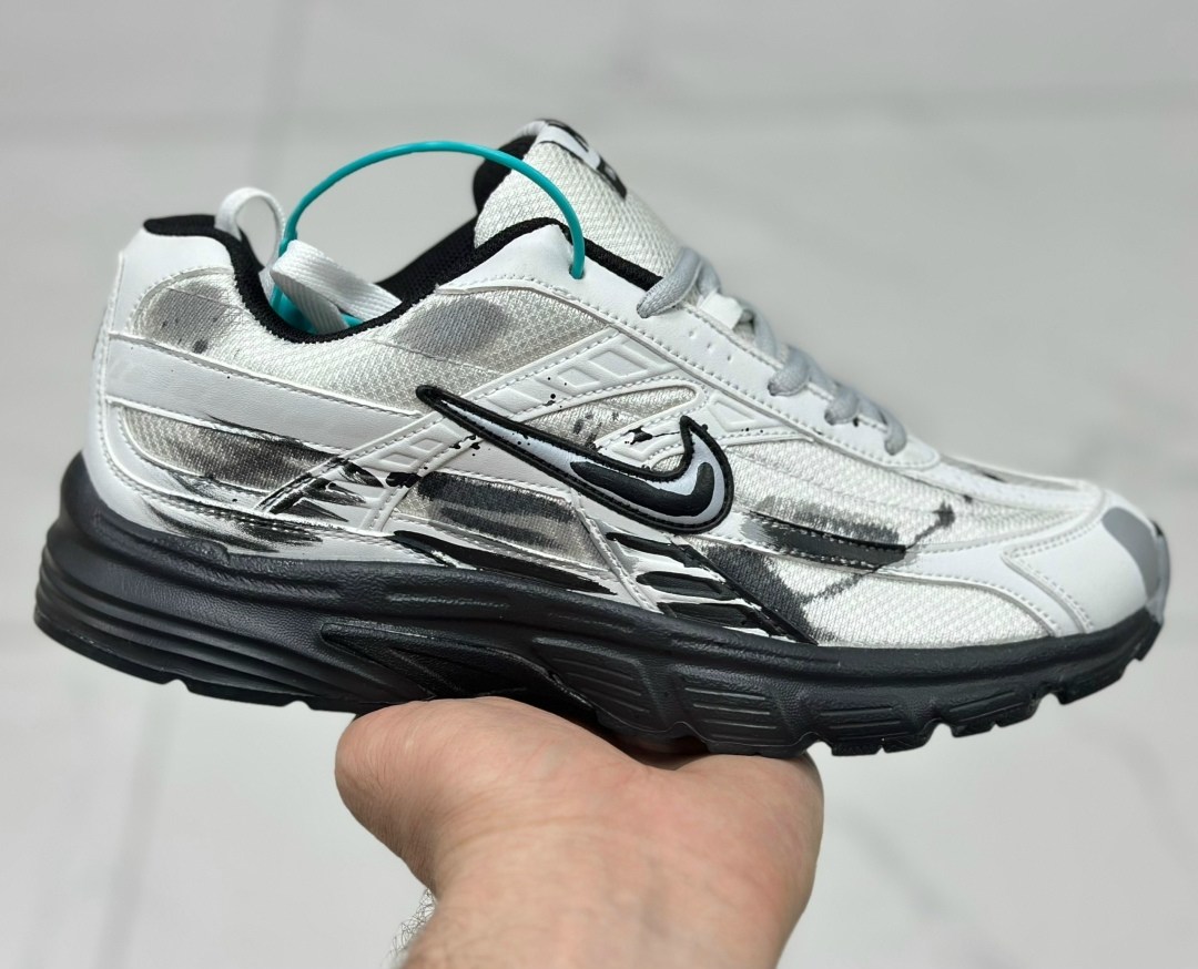 кроссовки nike initiator,кроссовки nike initiator 'anthracite metallic cool grey',кроссовки initiator low top для бега мужские серые nike,мужские кроссовки,кроссовки беговые мужские для бега nike 3940