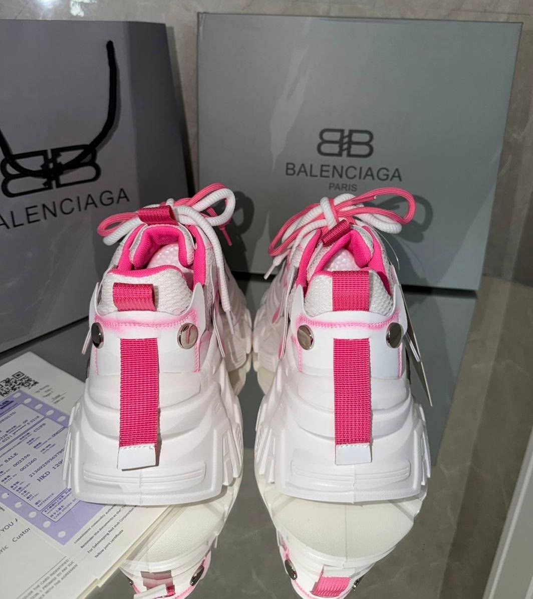 кроссовки balenciaga,кроссовки женские balenciaga,кроссовки,кроссовки женскиe,женская