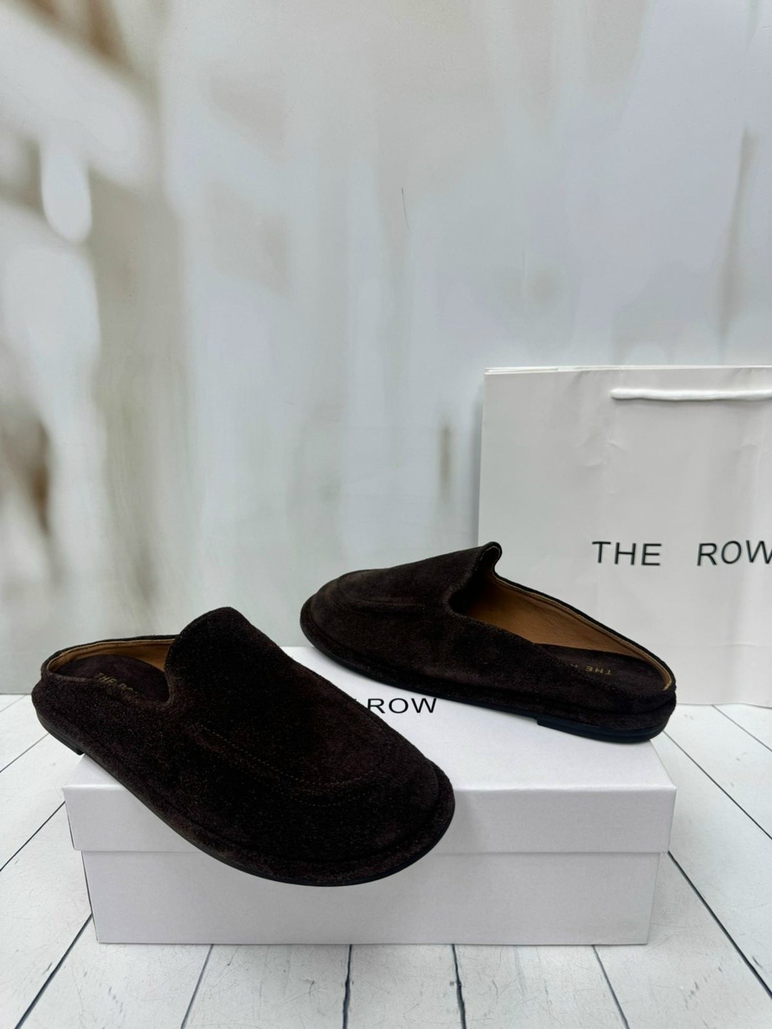 лоферы замшевые,женские замшевые коричневые лоферы the row с мехом,,мюли замшевые,лоферы the row