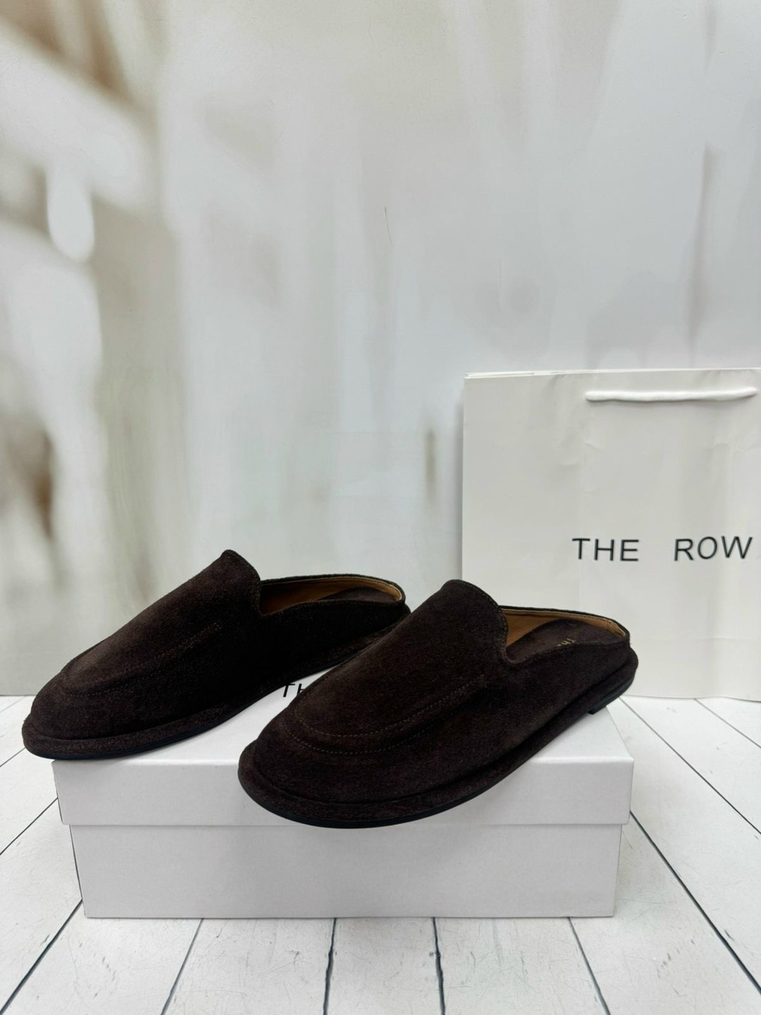 лоферы замшевые,женские замшевые коричневые лоферы the row с мехом,,мюли замшевые,лоферы the row