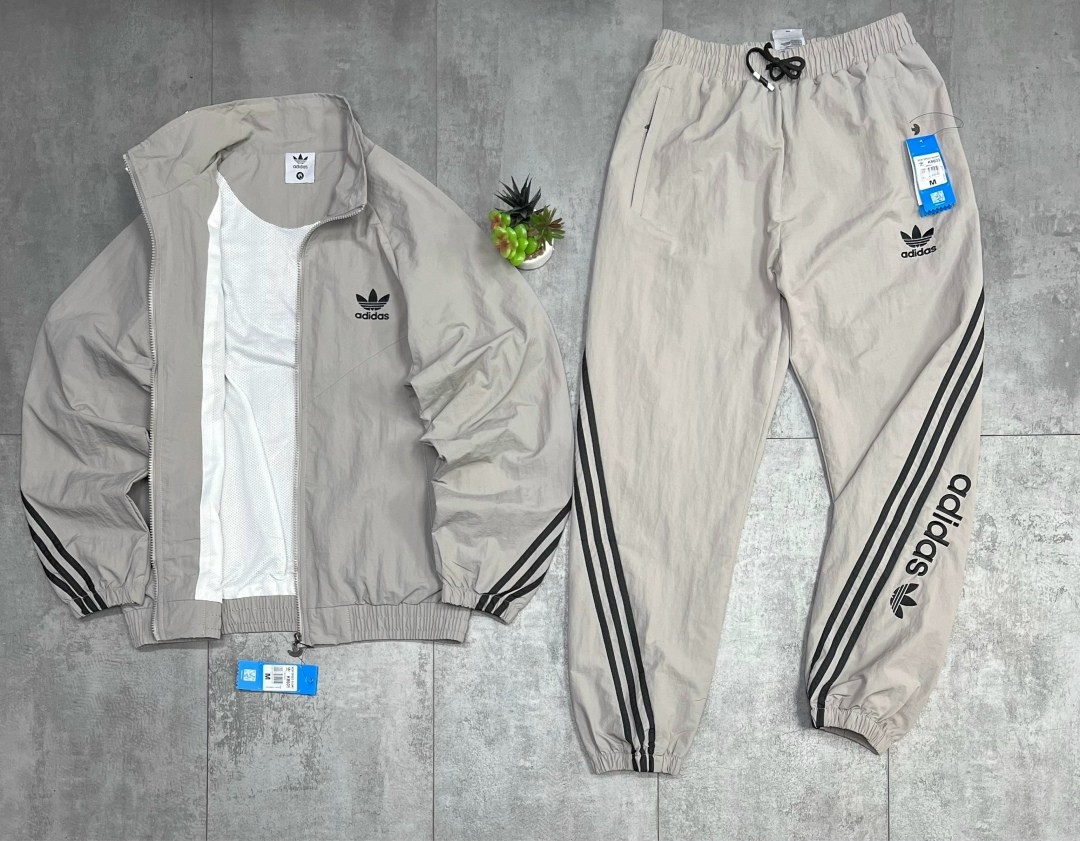 adidas спортивный костюм мужской,спортивный костюм adidas,костюм спортивный adidas originals,мужской спортивный костюм adidas 90-х годов,костюмы адидас 80 adidas