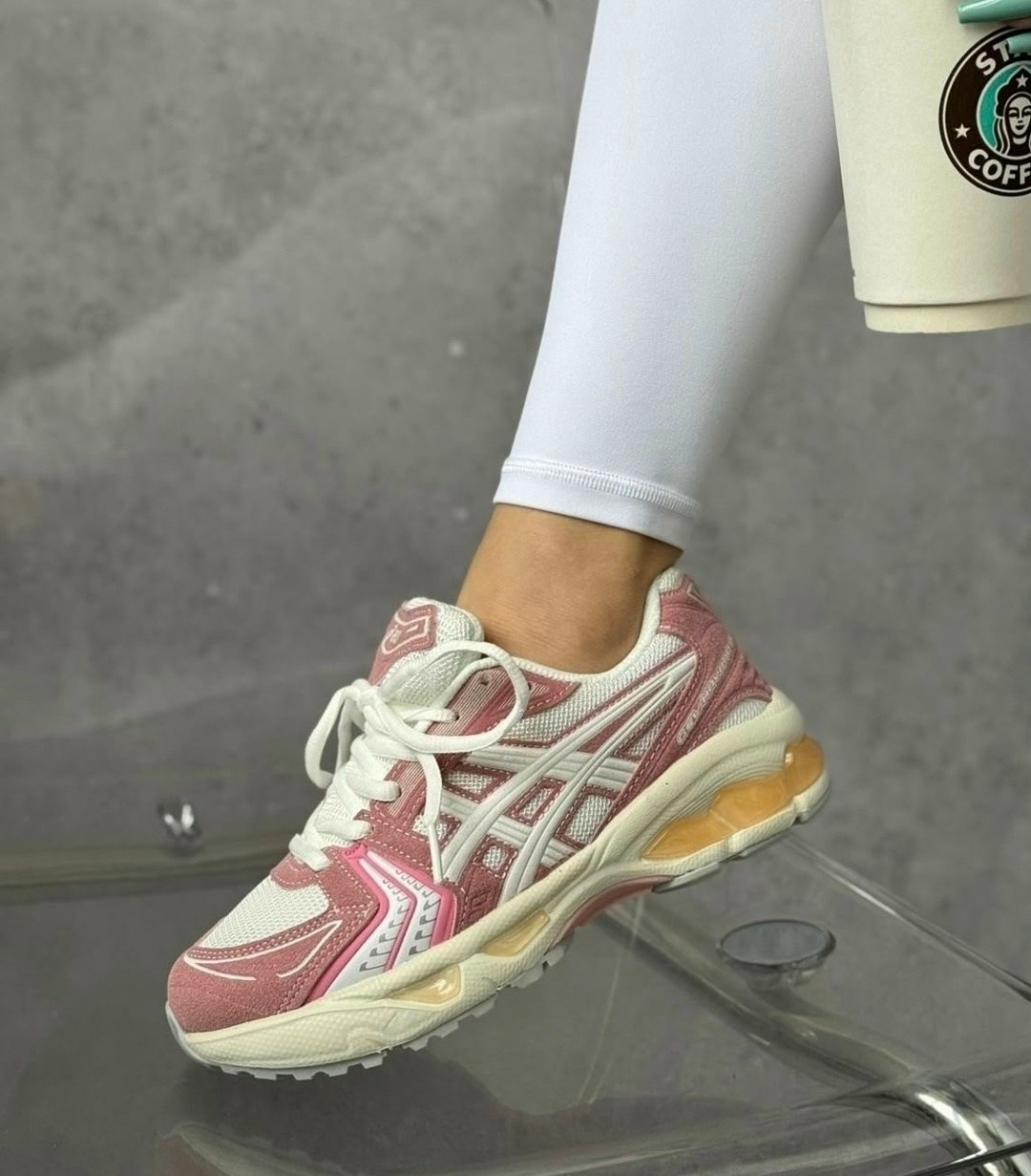 кроссовки new balance 9060,кроссовки женские new balance,кроссовки женскиe,new balance кроссовки,кроссовки