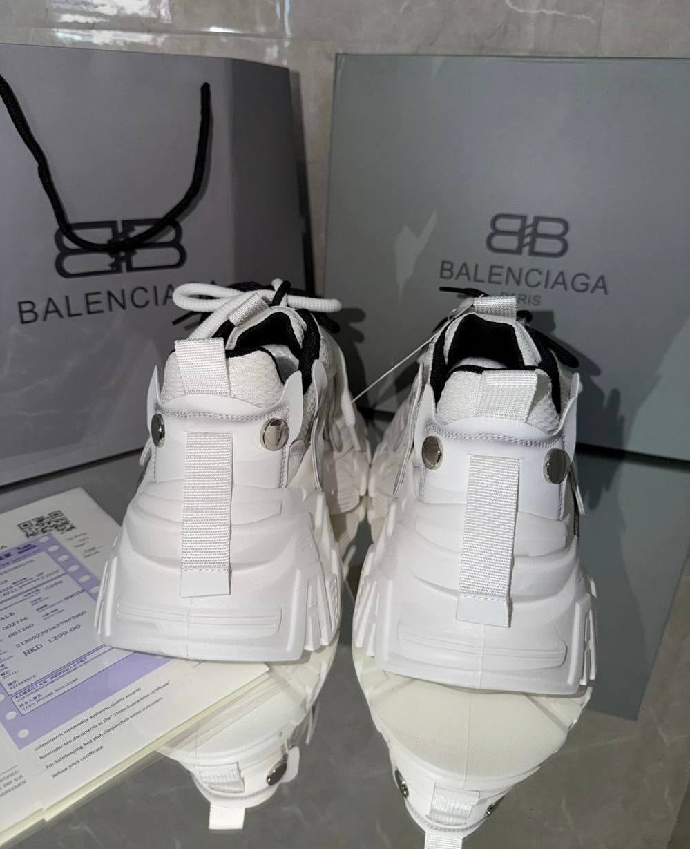 кроссовки balenciaga,кроссовки женские balenciaga,кроссовки,кроссовки женскиe,женская