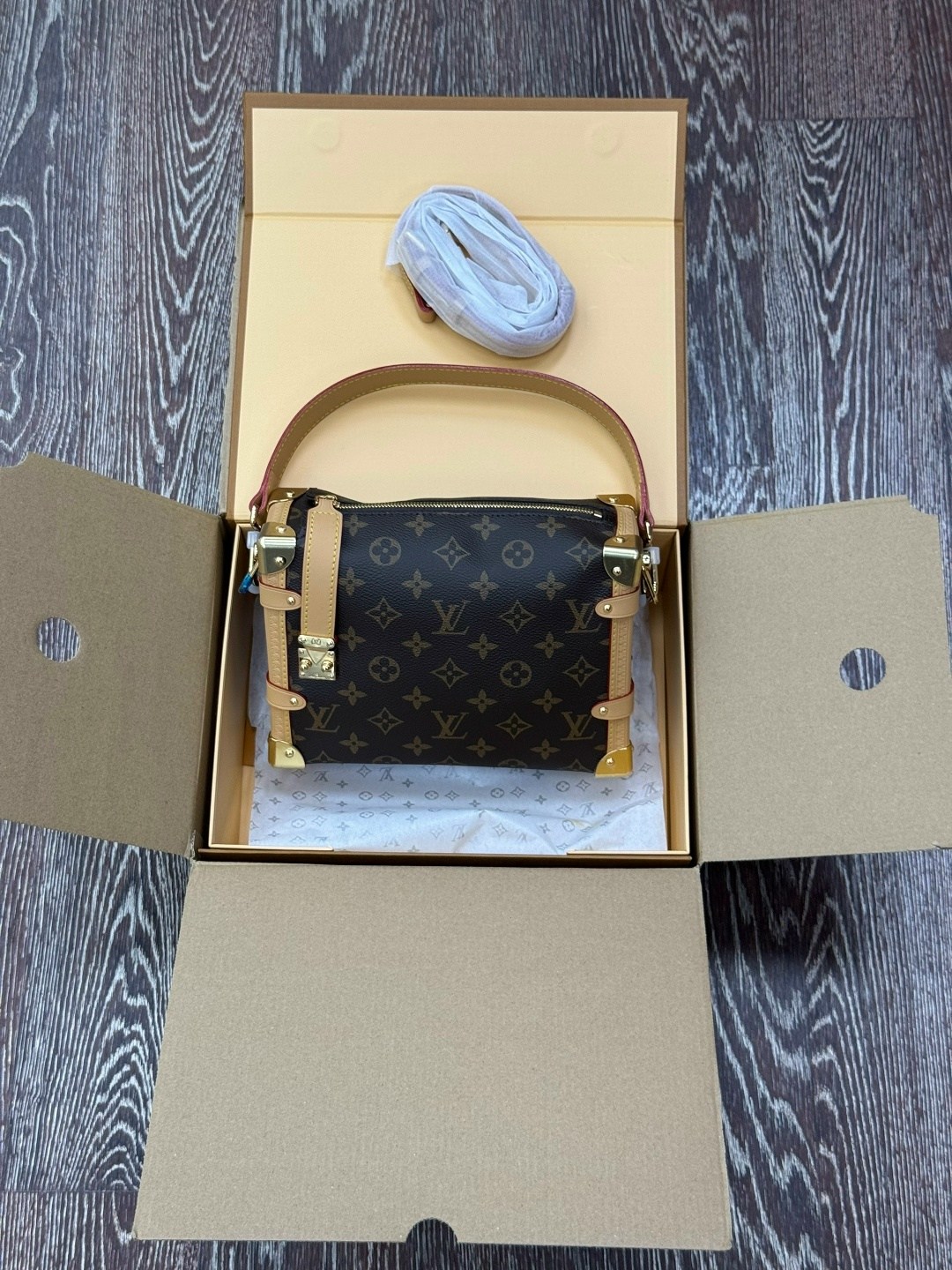 louis vuitton сумка на плечо,сумка louis vuitton,модная сумка,сумка женская louis vuitton,модная женская сумка