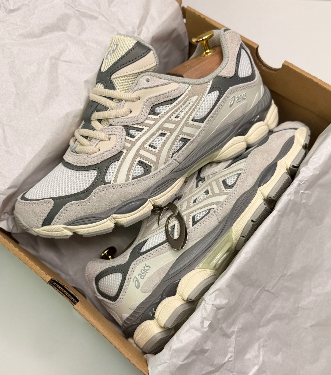 кроссовки asics gel-nyc,кроссовки,кроссовки asics gel,кроссовки asics,кроссовки asics gel kahana 8
