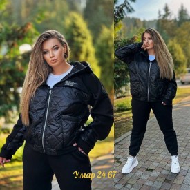 Костюм