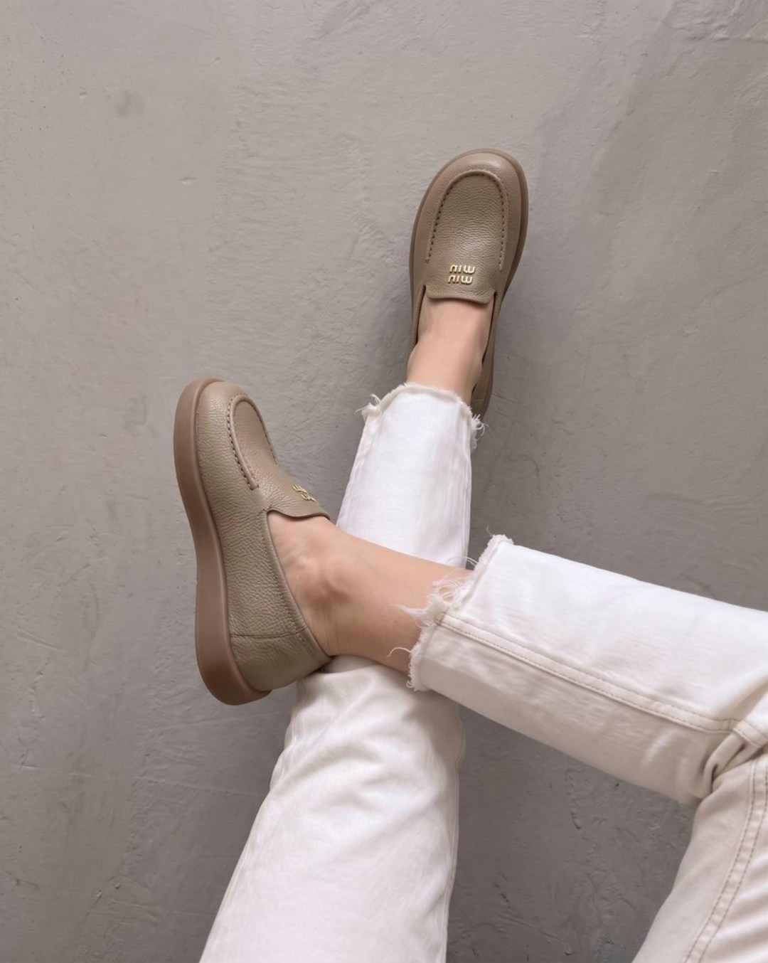 ,бежевые лоферы,женские мокасины,лоферы женские, женская