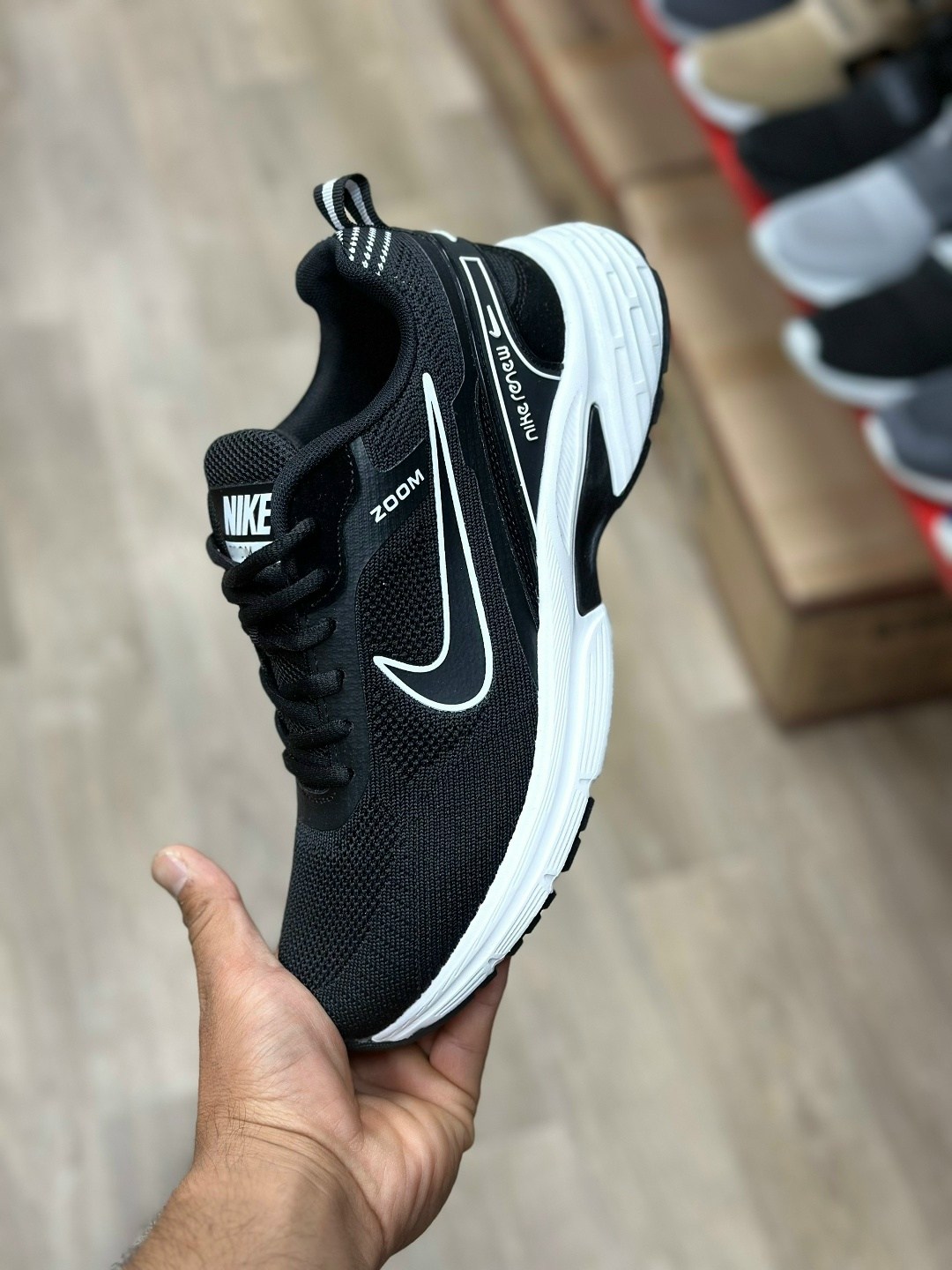 кроссовки,кроссовки nike,женские кроссовки,кроссовки мужские nike,спортивная