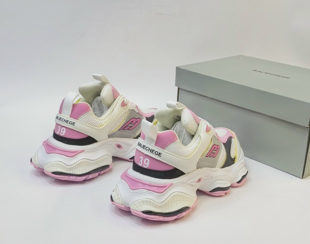 кроссовки женские balenciaga lifestyle розовый,женские кроссовки balenciaga,кроссовки balenciaga,баленсиага кроссовки женские,кроссовки