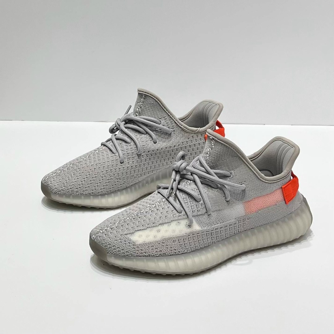 adidas yeezy boost 350 v 2,adidas yeezy boost 350 v2 light,yeezy boost 350 v 2,кроссовки adidas yeezy 350 boost,adidas yeezy boost 350 v2 tail light