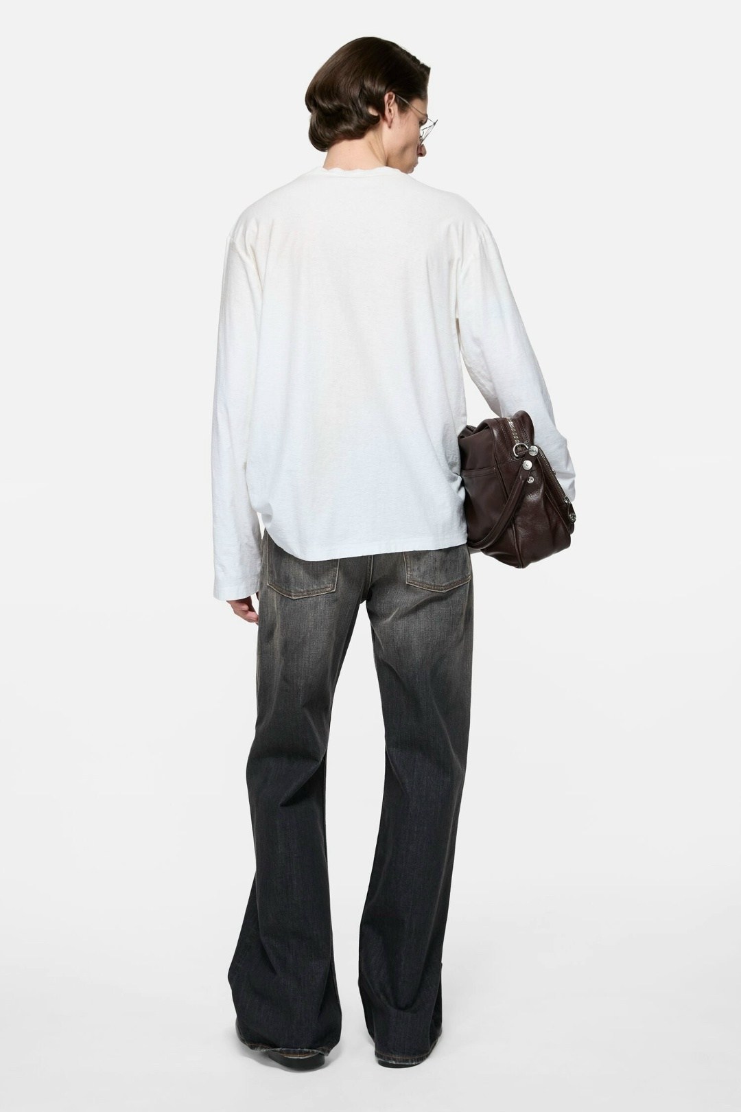 лонгслив acne studios stockholm 1996,лонгслив acne studios,acne studios stockholm 1996,футболка с длинным рукавом с принтом off-white acne studios,лонгслив acne studios стокгольм 1996
