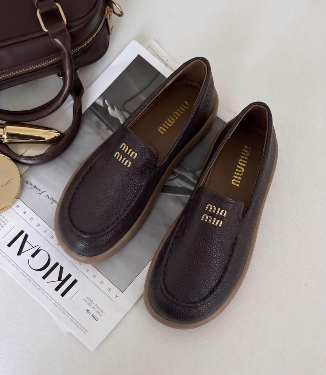 ,женские лоферы,лоферы miu miu,модные лоферы,женская