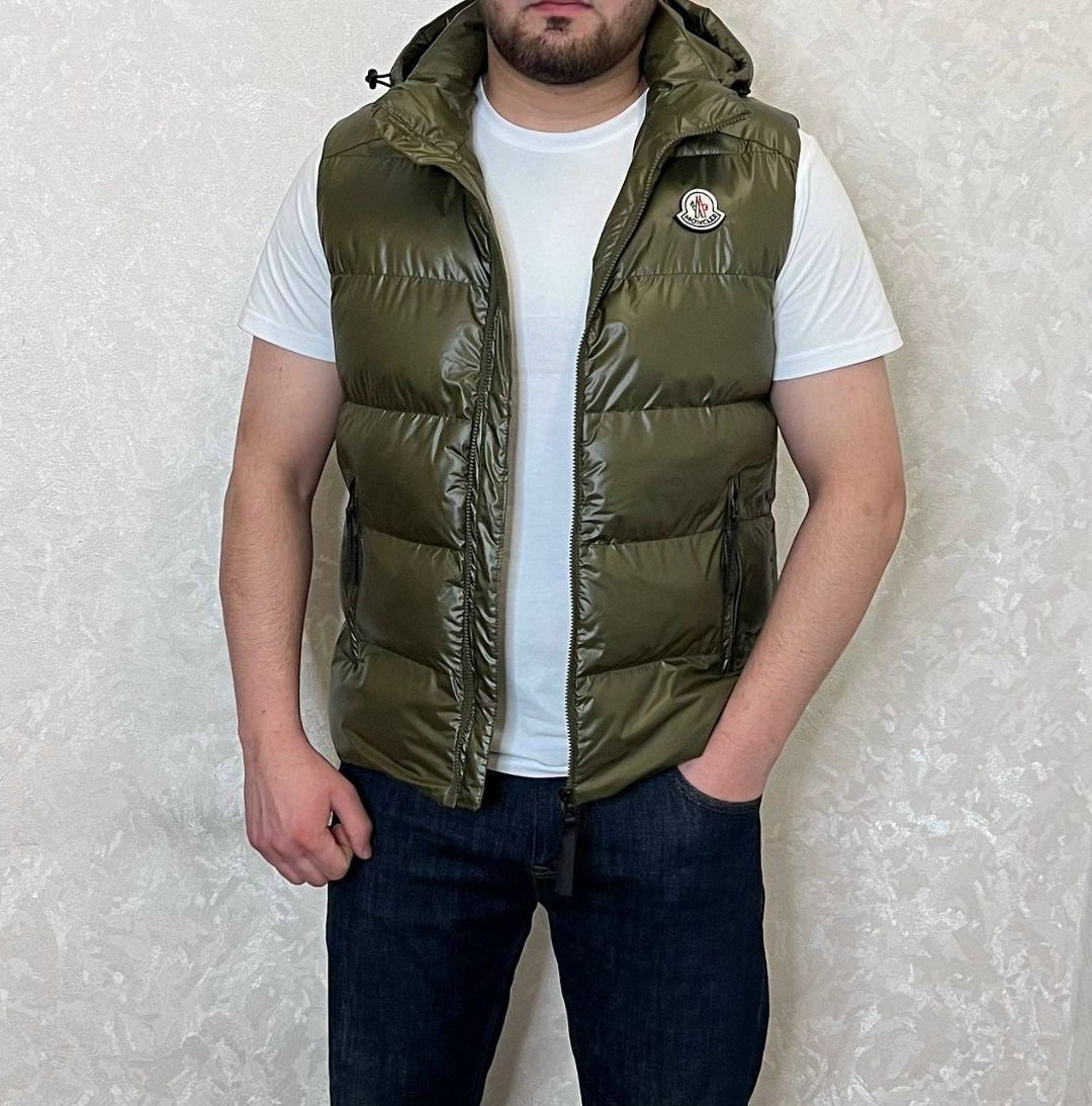 moncler мужской жилет,жилетка мужская безрукавка,жилетка moncler,moncler жилет,жилет монклер