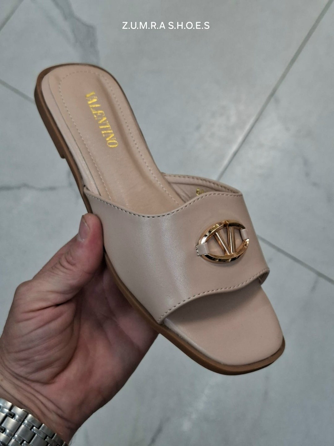 ,шлепанцы мюли сандалии dior 35-41 белые,шлепки диор,мюли christian dior d-club кожаные,женские шлепанцы